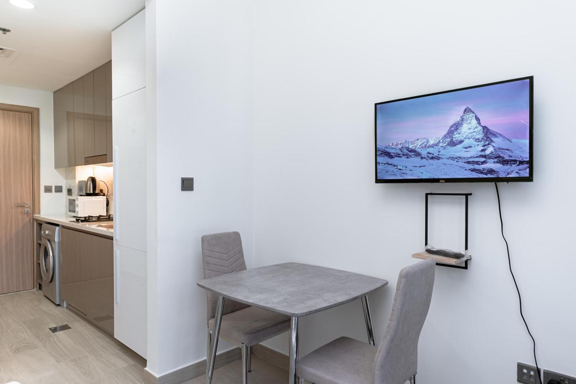 Charming Furnished In Meydan, By Bhavan Appartement *